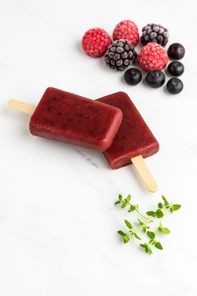 popsicles banane et petits fruits-wooloo-2
