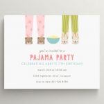 Pyjama-party-wooloo