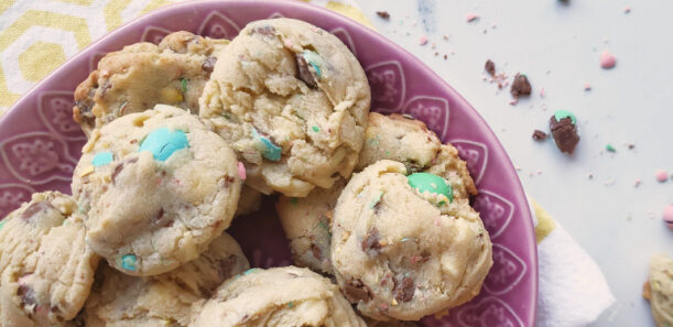 biscuits-mini-eggs-wooloo